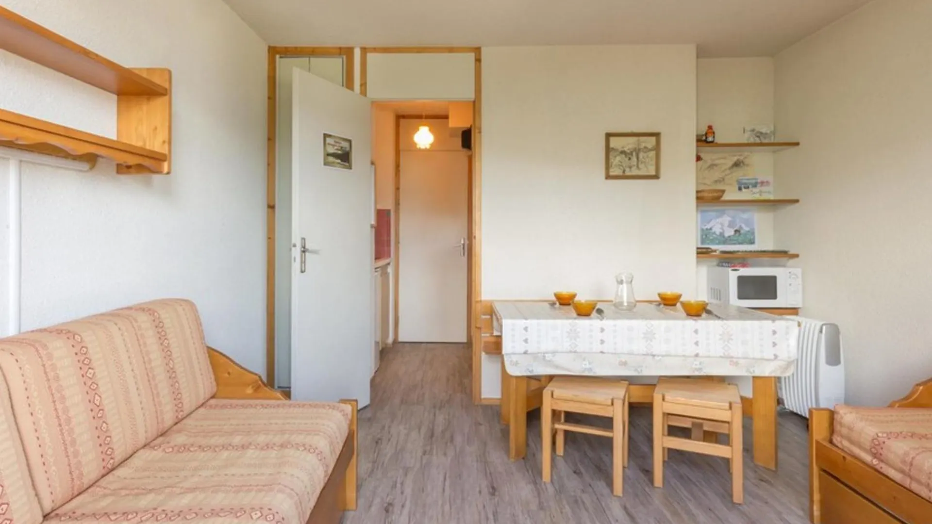 Apartment Studio A Montchavin, Proche Centre Et Pistes, Vue Vallee, Tv, Balcon - Fr-1-181-2529 La Plagne-Tarentaise